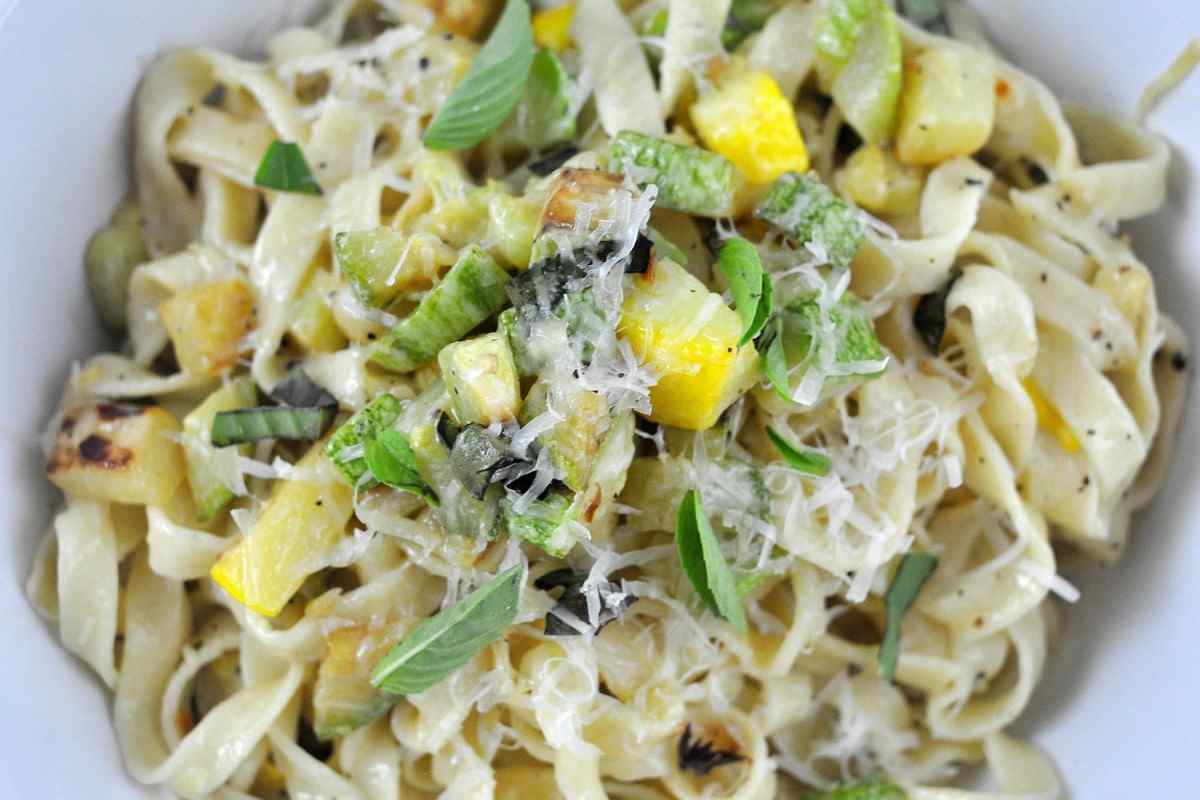 Zucchini Pasta Recipe with Ricotta