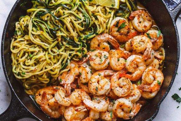 Excellent 15 Minute Garlic Shrimp Zucchini Pasta Recipe