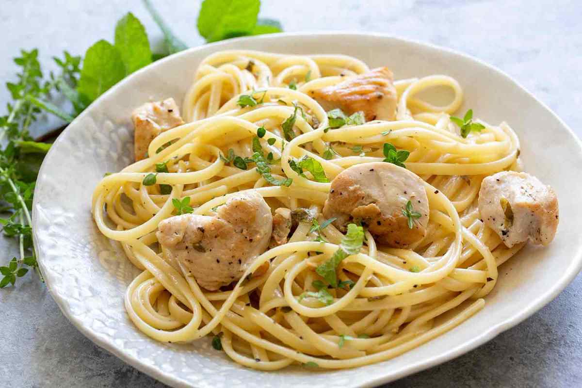 Lemon Chicken Zucchini Pasta