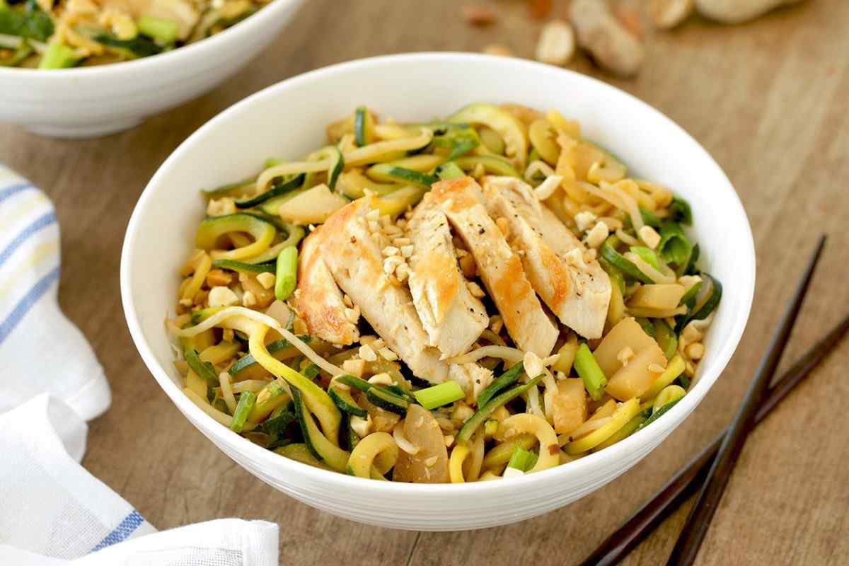 Zucchini Noodles with Peanut Sauce