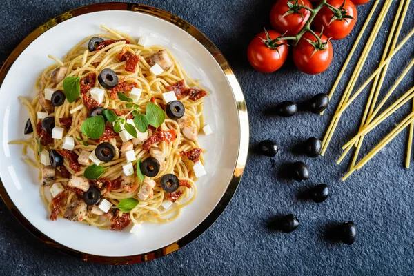 This Feta Tomato Zucchini Pasta Couldn’t Be Great